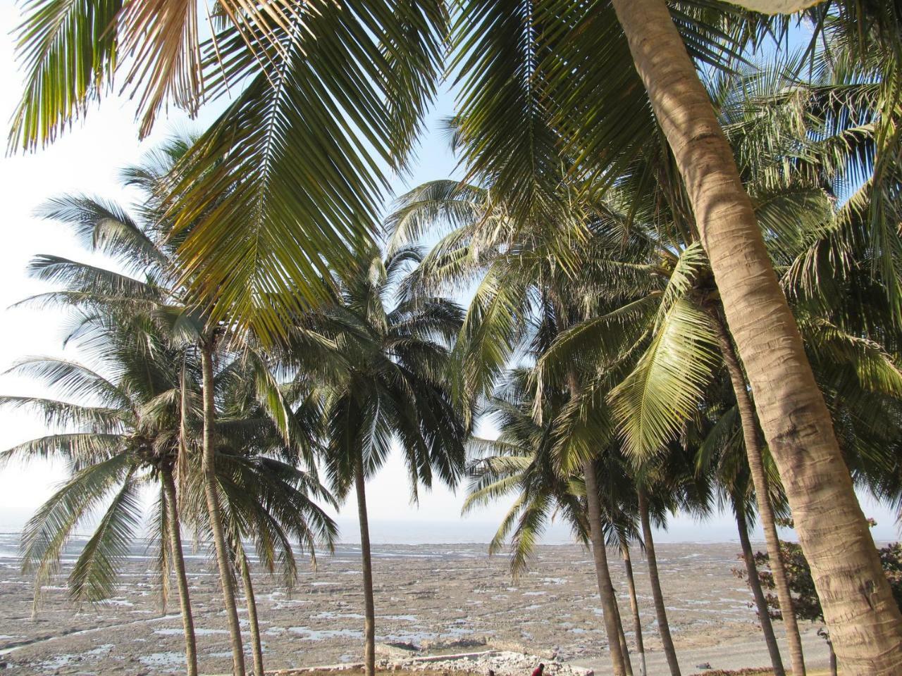 Hotel Sea Rock Villa Daman Exterior foto